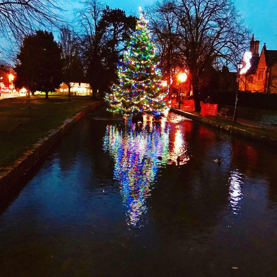 Broadlands (Adults Only) Bourton-on-the-Water Eksteriør bilde